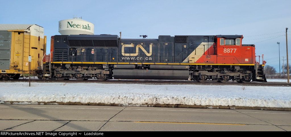 CN 8877